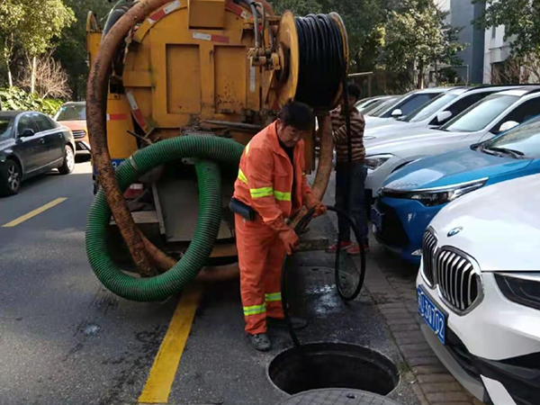 港闸排污管道清淤